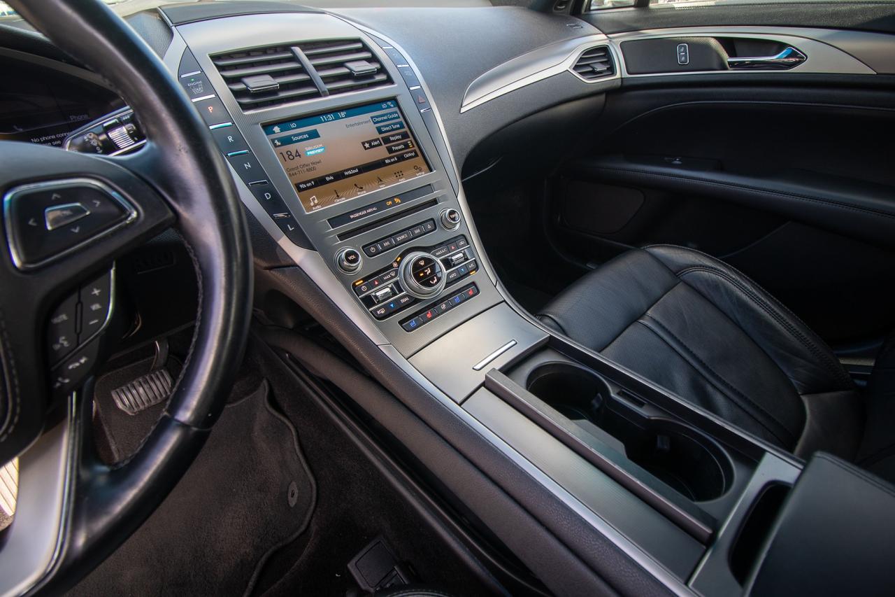 2017 Lincoln MKZ Reserve Hybrid Photo5