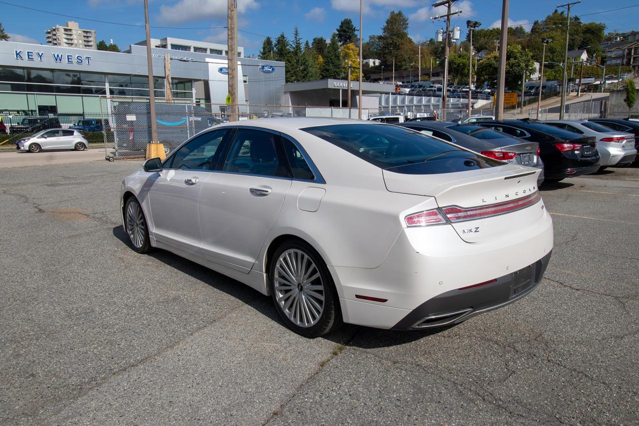 2017 Lincoln MKZ Reserve Hybrid Photo5