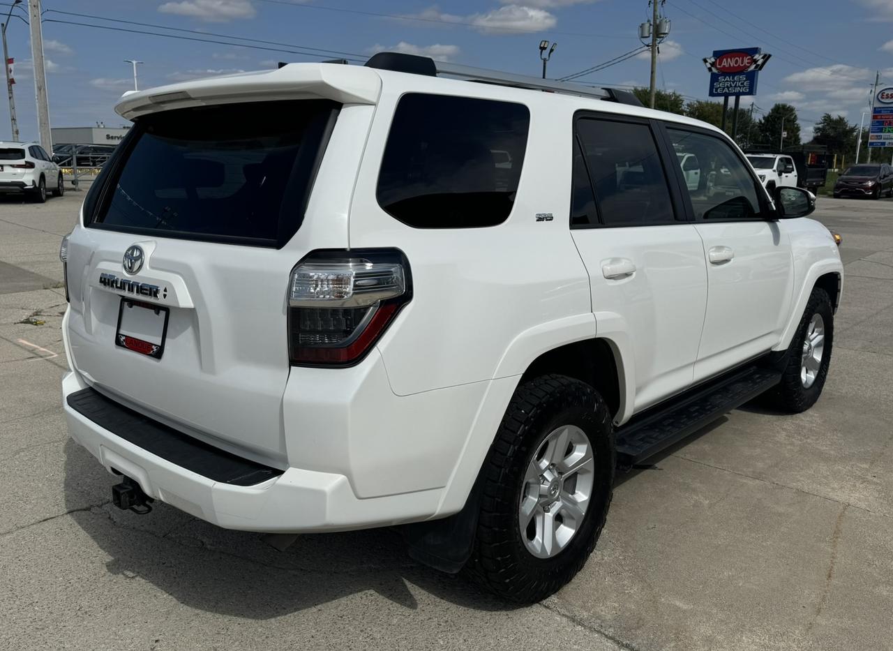 2022 Toyota 4Runner SR5 4WD Photo