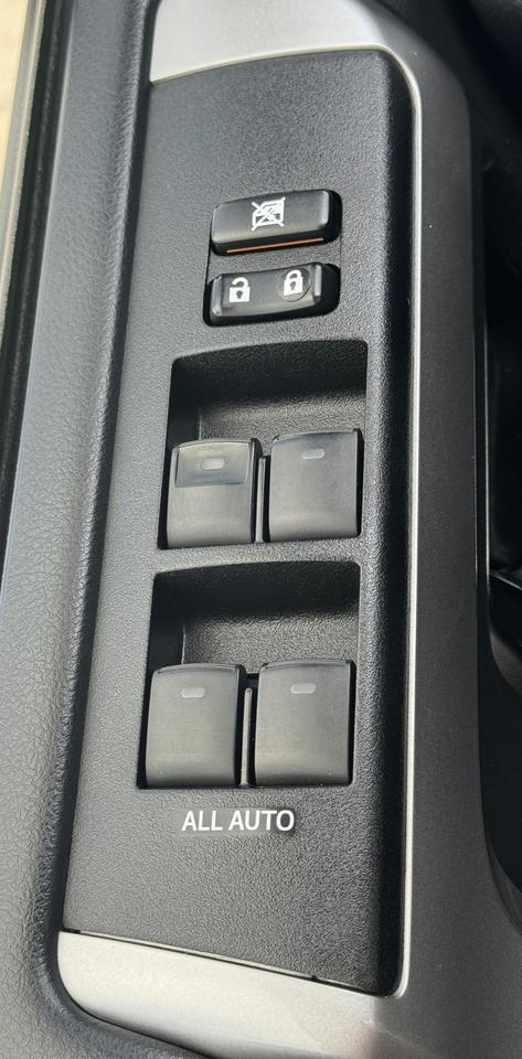 2022 Toyota 4Runner SR5 4WD Photo