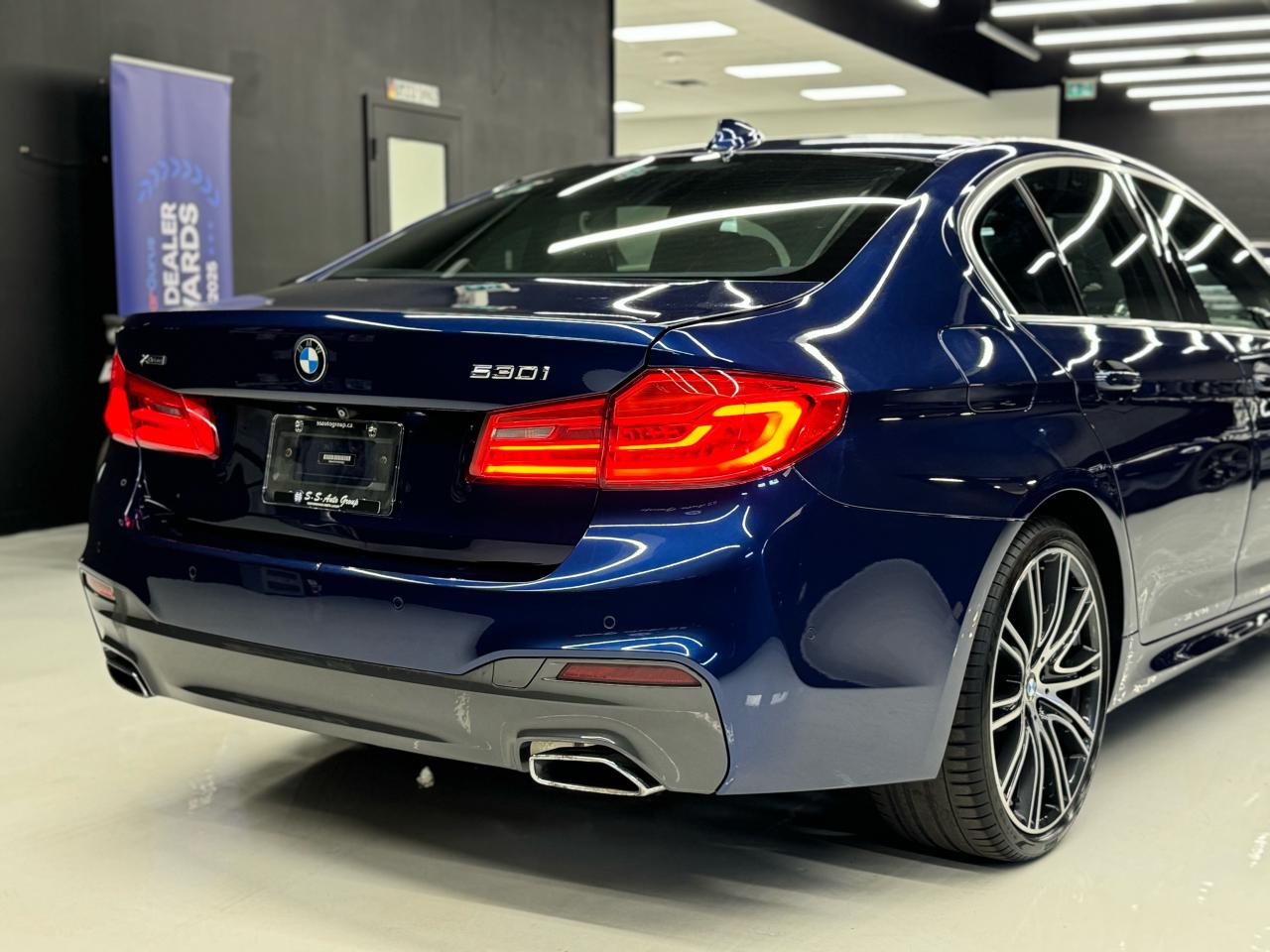 2019 BMW 530 MSPORT|XDRIVE|NAV|FCW|LKA|BSM|HUD|HKSOUND| - Photo #32