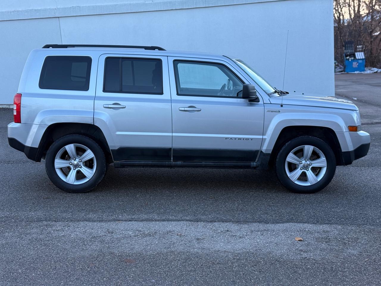 2011 Jeep Patriot north - Photo #4