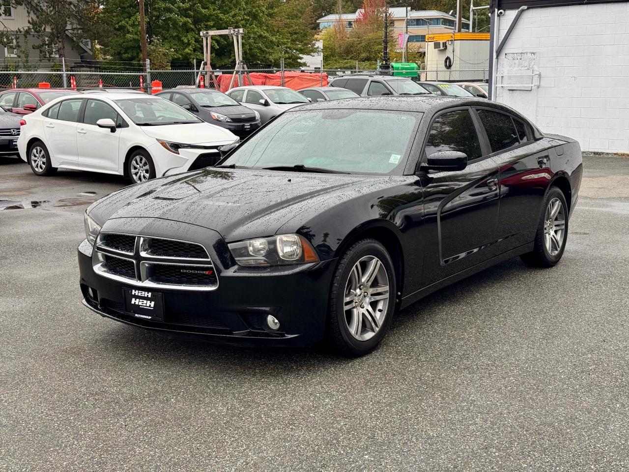 Used 2013 Dodge Charger SXT FINANCING AVAILABLE for sale in Surrey, BC