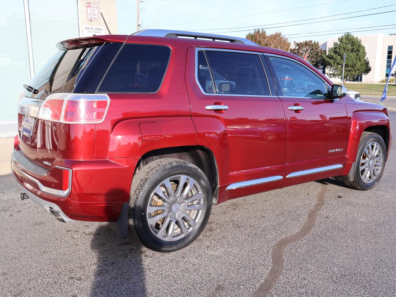 2017 GMC Terrain V6 DENALI AWD CERTIFIED *1 OWNER*ACCIDENT FREE* NAV CAMERA HEATED LEATHER SUNROOF P.SENSORS BLUETOOTH CRUISE ALLOYS - Photo #7