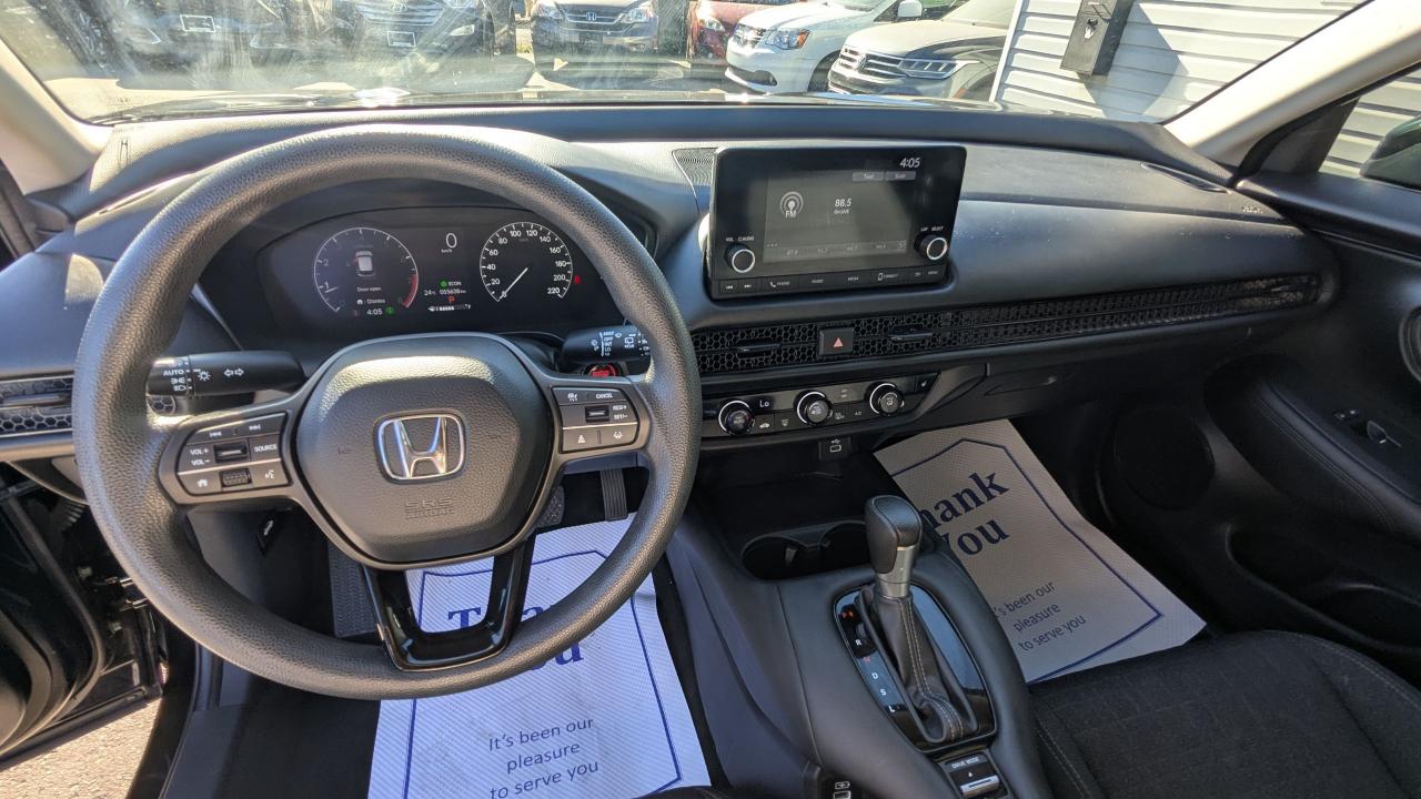 2023 Honda HR-V LX - Photo #11