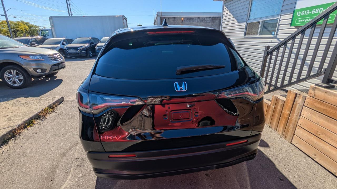 2023 Honda HR-V LX - Photo #5