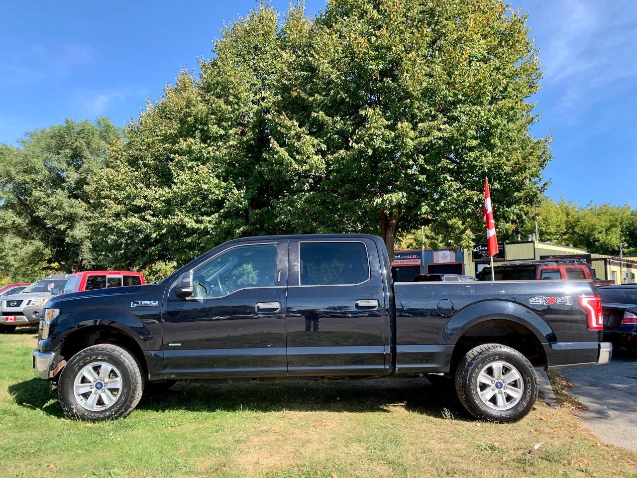 2016 Ford F-150 XLT CREW 4X4 LONG BOX CERTIFIED Photo2