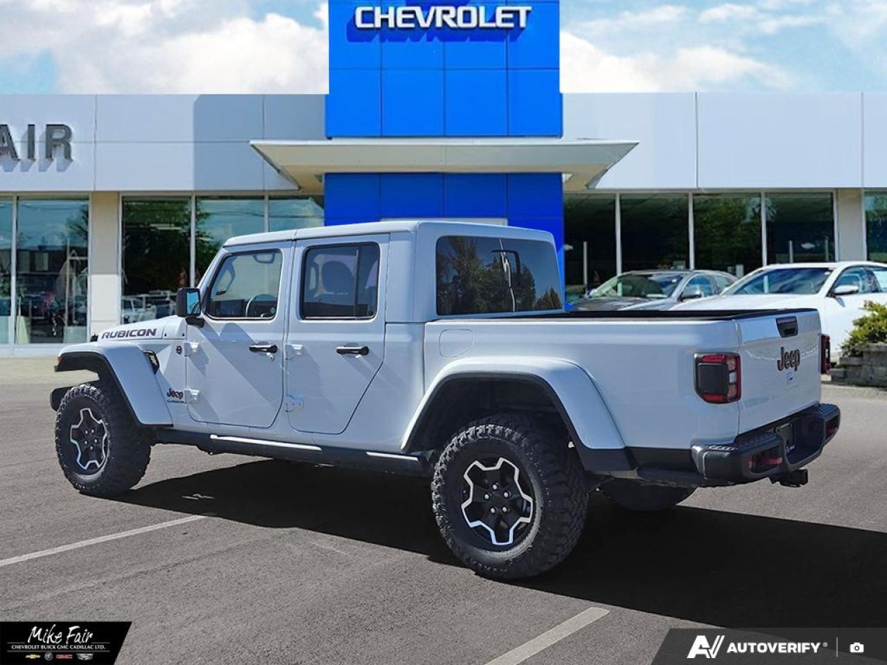 2023 Jeep Gladiator Rubicon Trac 4x4 System,Leather Seats,4 door crew cab, all terrain tires Photo