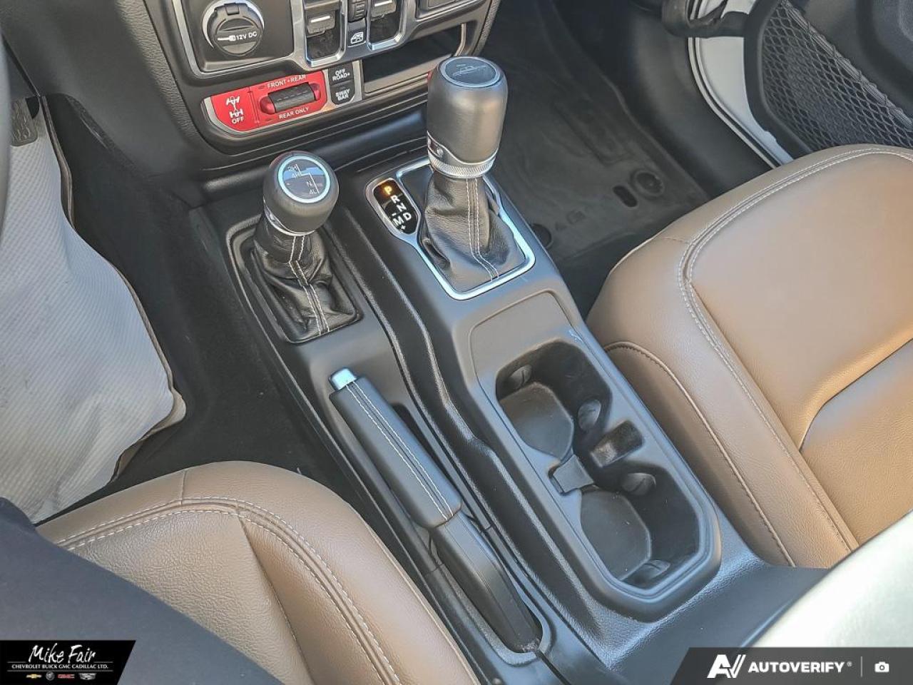 2023 Jeep Gladiator Rubicon Trac 4x4 System,Leather Seats,4 door crew cab, all terrain tires Photo