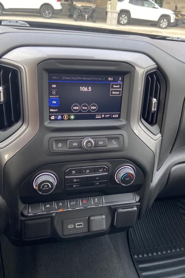 2022 Chevrolet Silverado 1500 Custom Photo