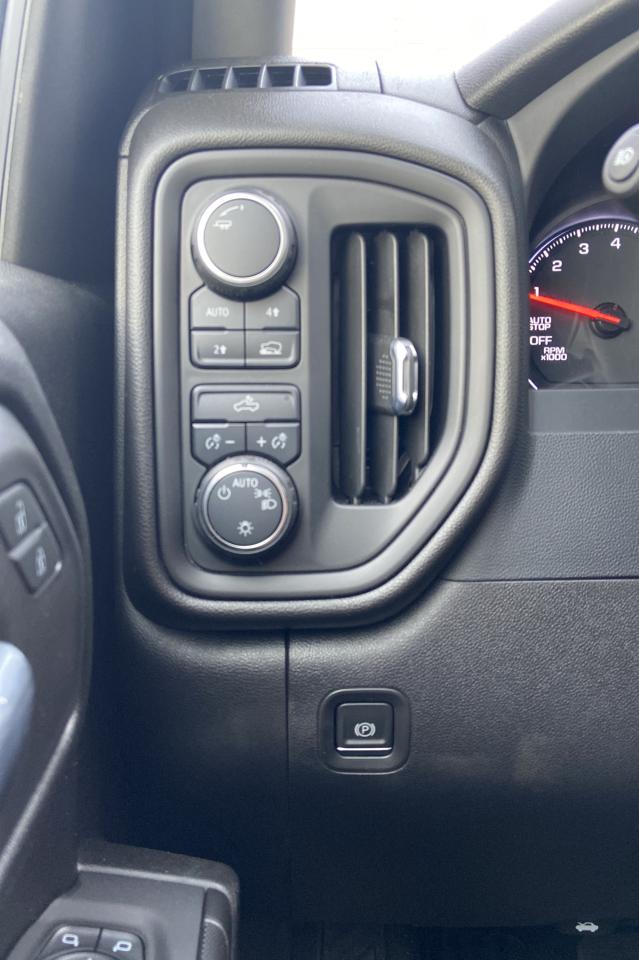 2022 Chevrolet Silverado 1500 Custom Photo