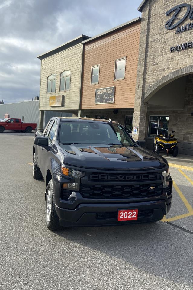 2022 Chevrolet Silverado 1500 Custom Photo