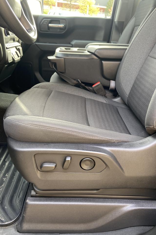 2022 Chevrolet Silverado 1500 Custom Photo