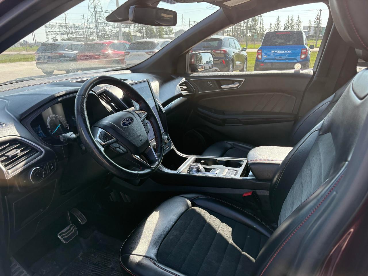 2023 Ford Edge ST LINE AWD Photo5