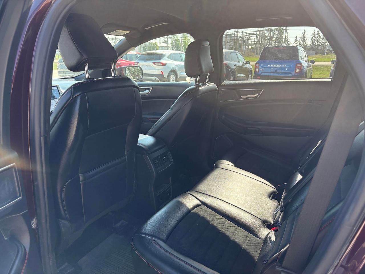 2023 Ford Edge ST LINE AWD Photo5