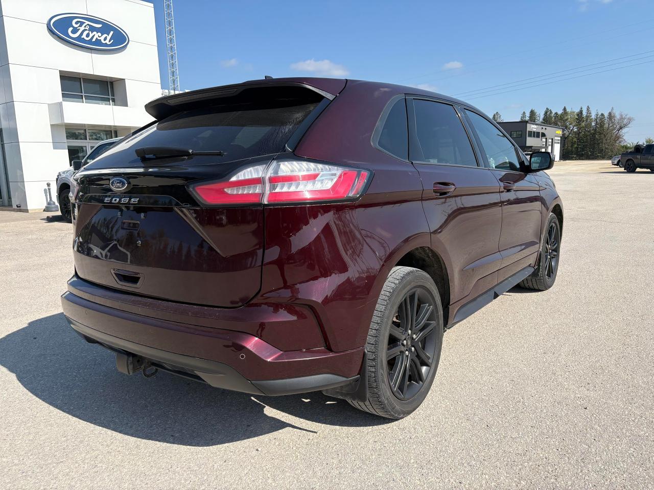 2023 Ford Edge ST LINE AWD Photo4