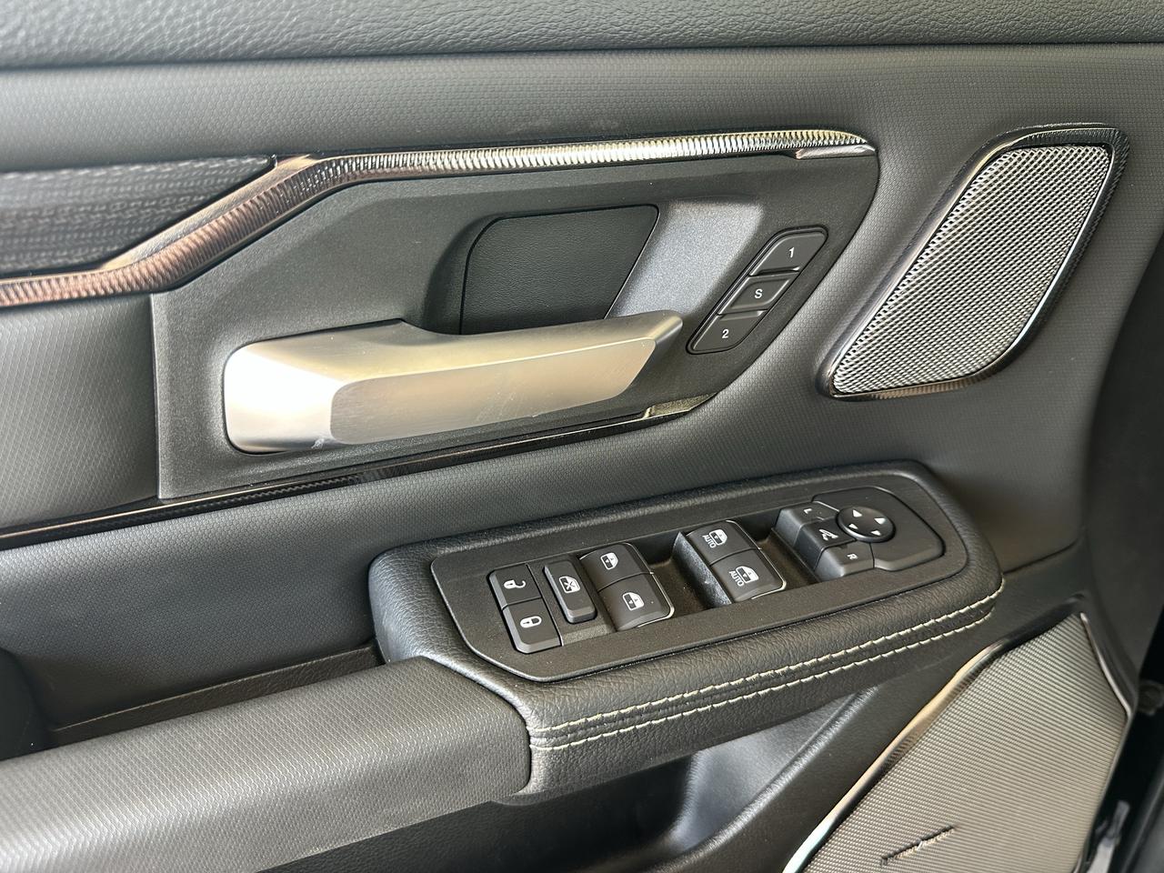 2026 RAM 1500 SPORT Photo
