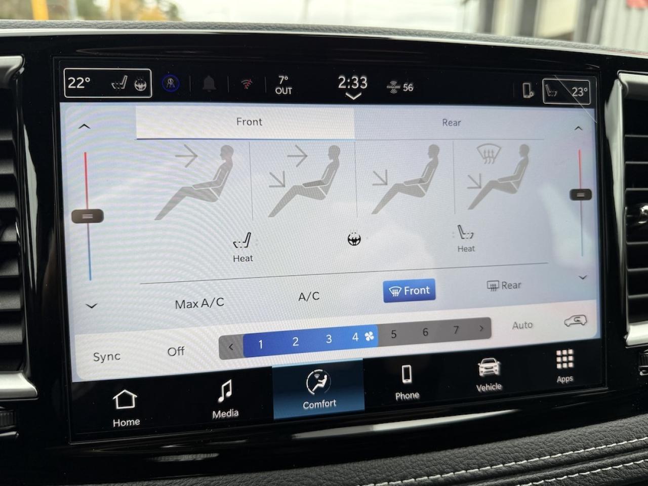 2026 Chrysler Pacifica Select AWD Photo