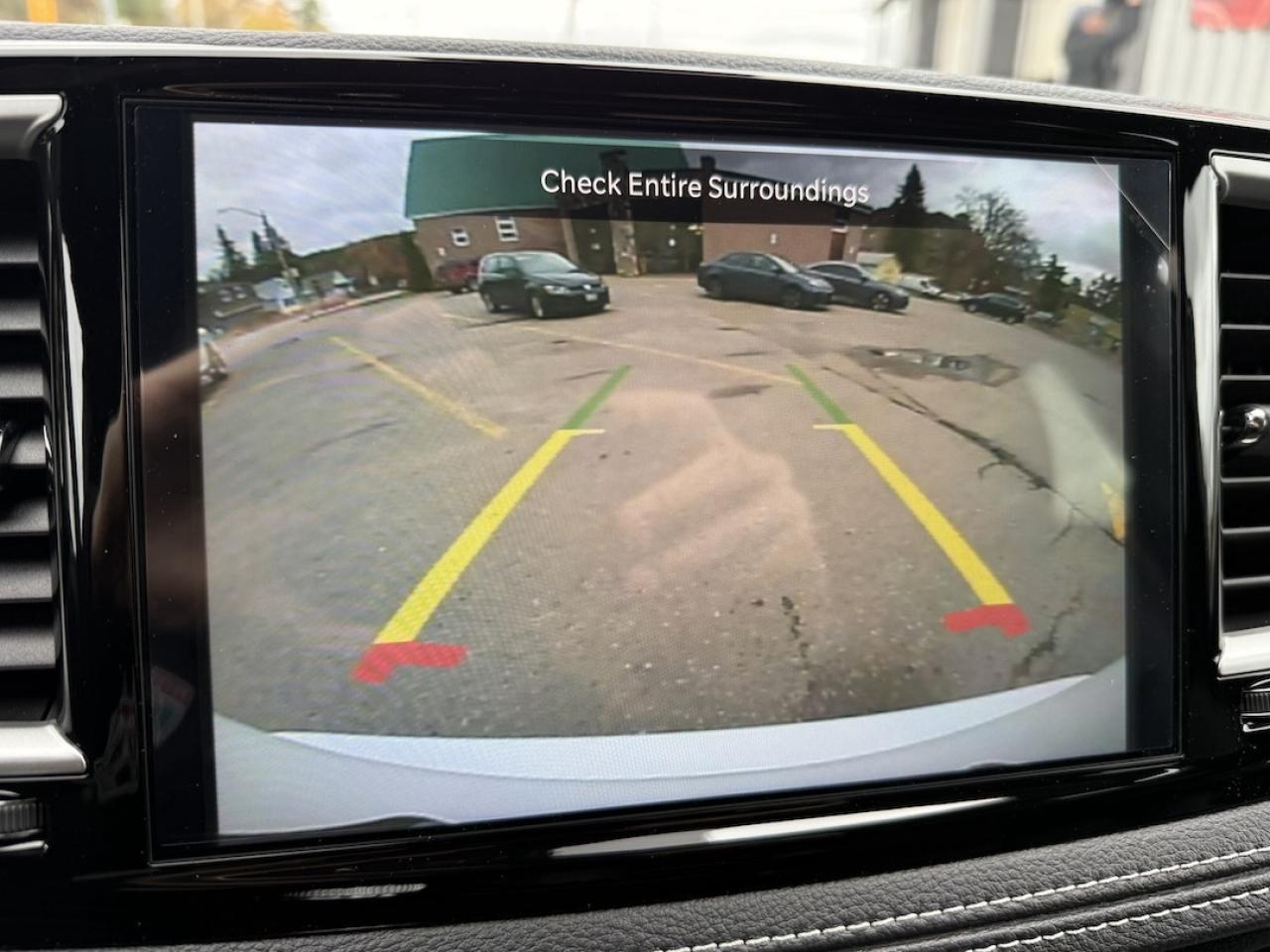 2026 Chrysler Pacifica Select AWD Photo