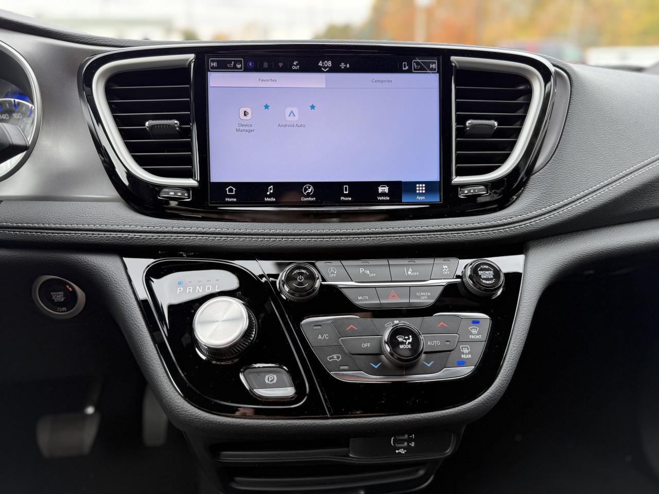 2026 Chrysler Pacifica Select FWD Photo