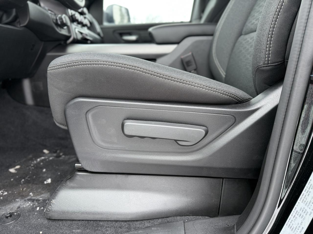 2025 RAM 1500 Tradesman 4x4 Crew Cab 5'7  Box Photo