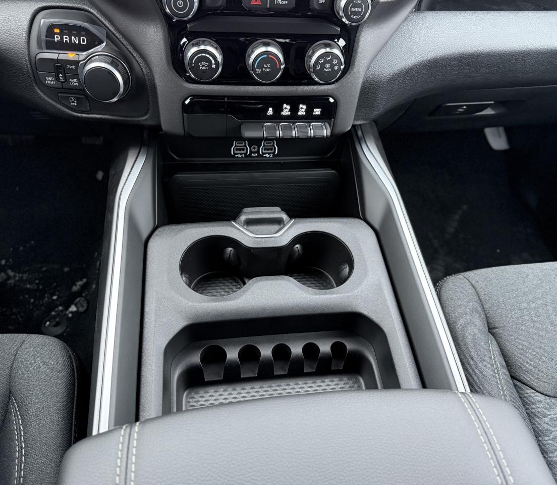 2025 RAM 1500 Tradesman 4x4 Crew Cab 5'7  Box Photo