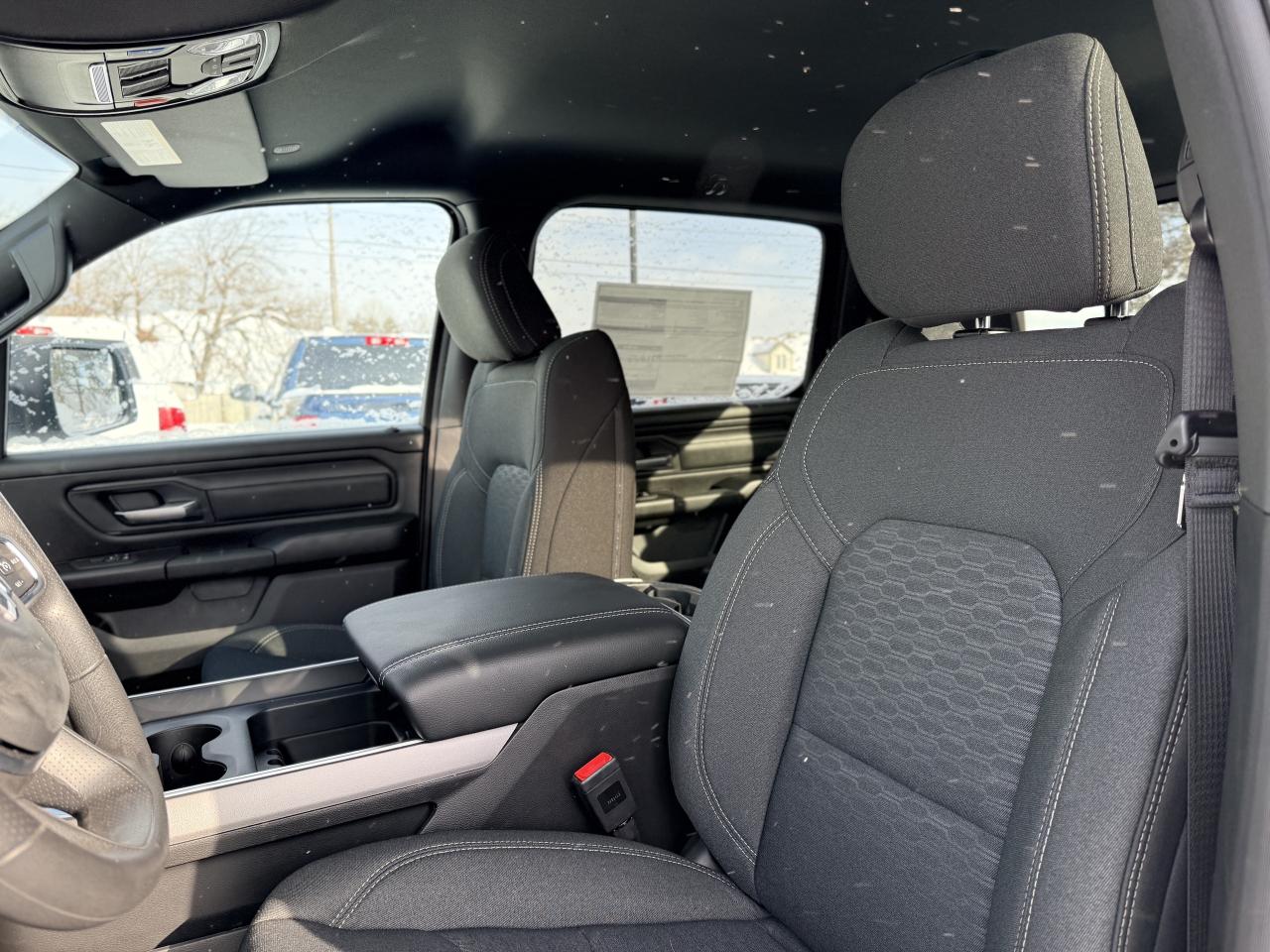 2025 RAM 1500 Tradesman 4x4 Crew Cab 5'7  Box Photo