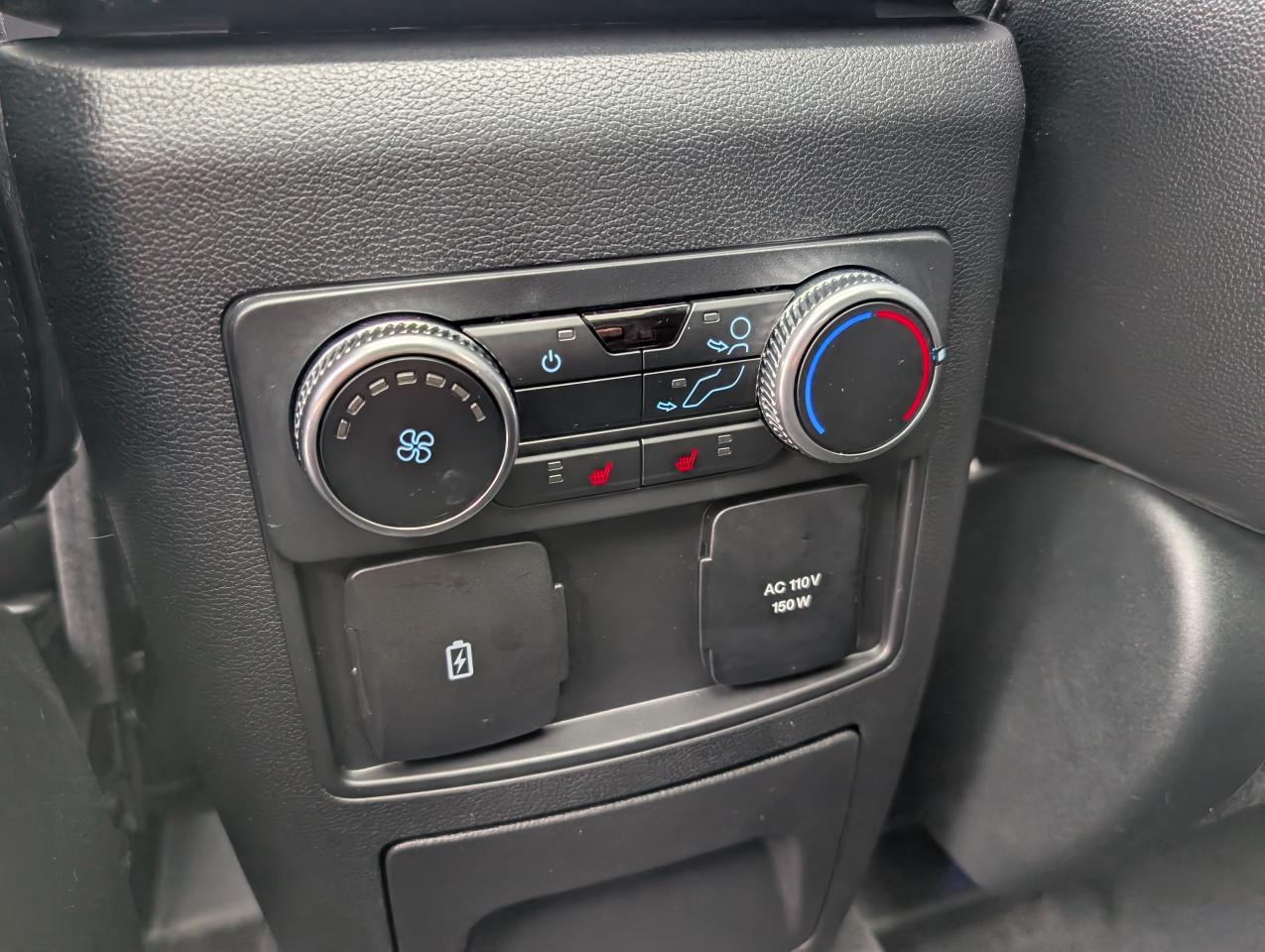 2022 Ford Explorer ST Photo