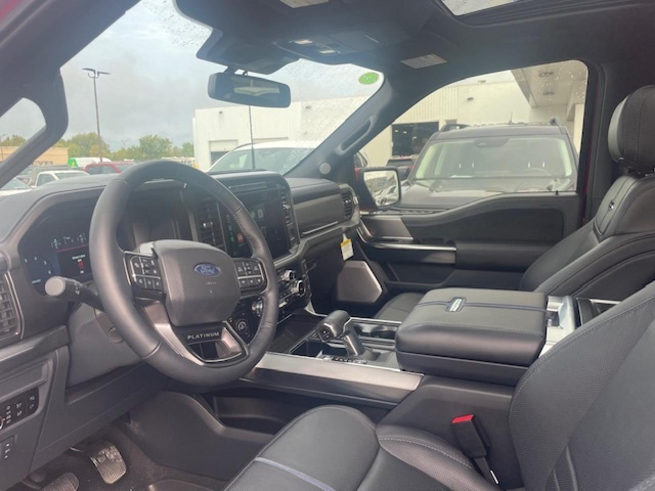 2025 Ford F-150 Platinum 4WD SuperCrew 5.5' Box Photo