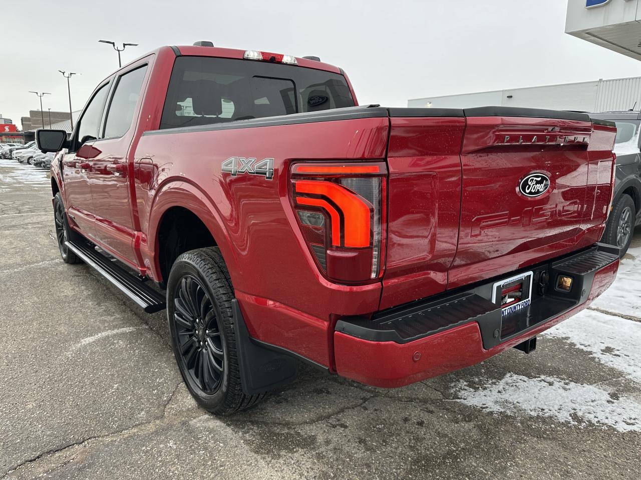 2025 Ford F-150 PLATINUM/HYBRID/EVEN THE COLOUR IS AN OPTION!!!!! Photo