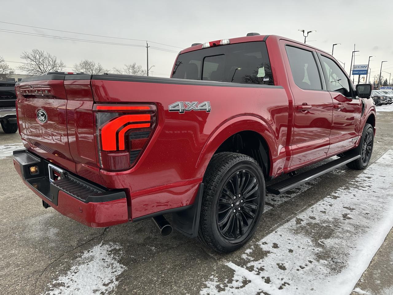 2025 Ford F-150 PLATINUM/HYBRID/EVEN THE COLOUR IS AN OPTION!!!!! Photo