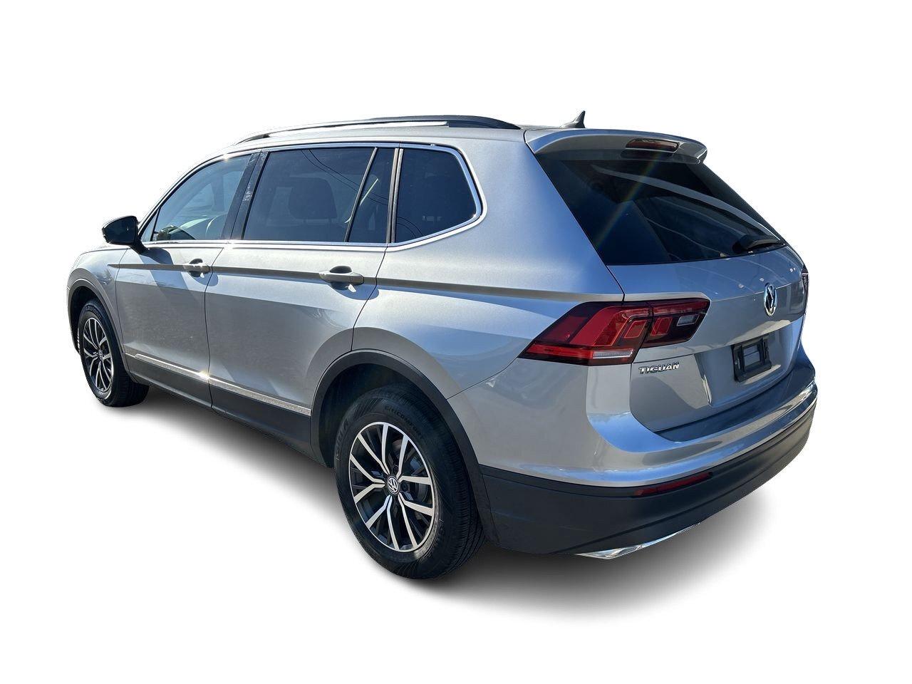 2019 Volkswagen Tiguan Comfortline 2.0T 8sp at w/Tip 4M Standard Rear Vie Photo