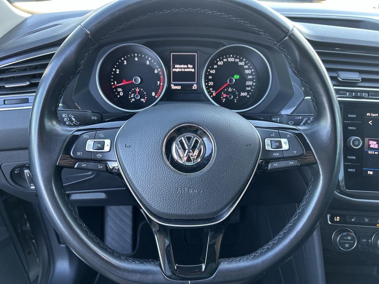 2019 Volkswagen Tiguan Comfortline 2.0T 8sp at w/Tip 4M Standard Rear Vie Photo