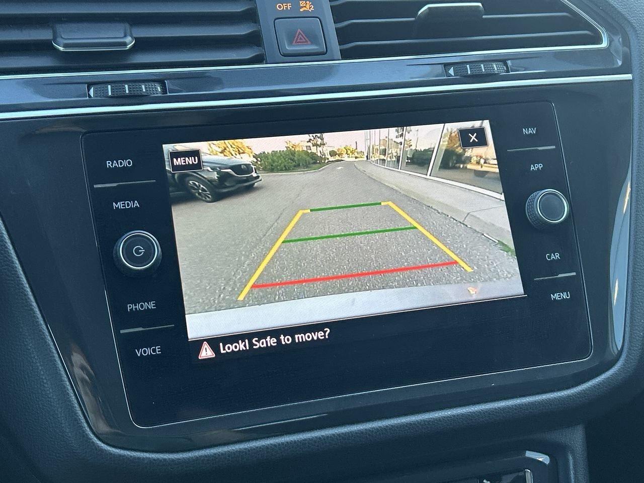 2019 Volkswagen Tiguan Comfortline 2.0T 8sp at w/Tip 4M Standard Rear Vie Photo