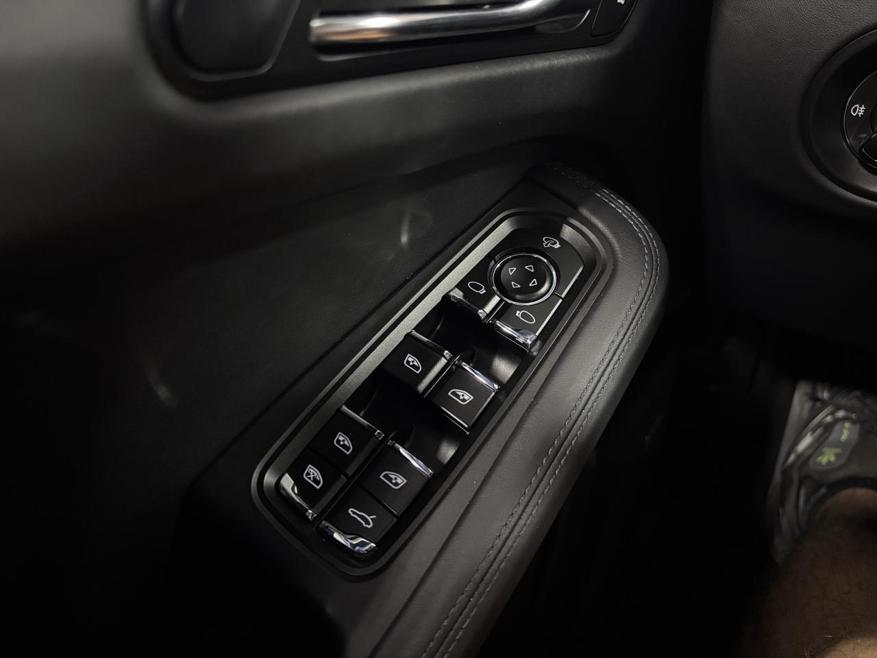 2022 Porsche Macan GTS AWD|NAV|BOSE|PANORAMICROOF|LEATHER|AIRSUSP|+++ - Photo #25