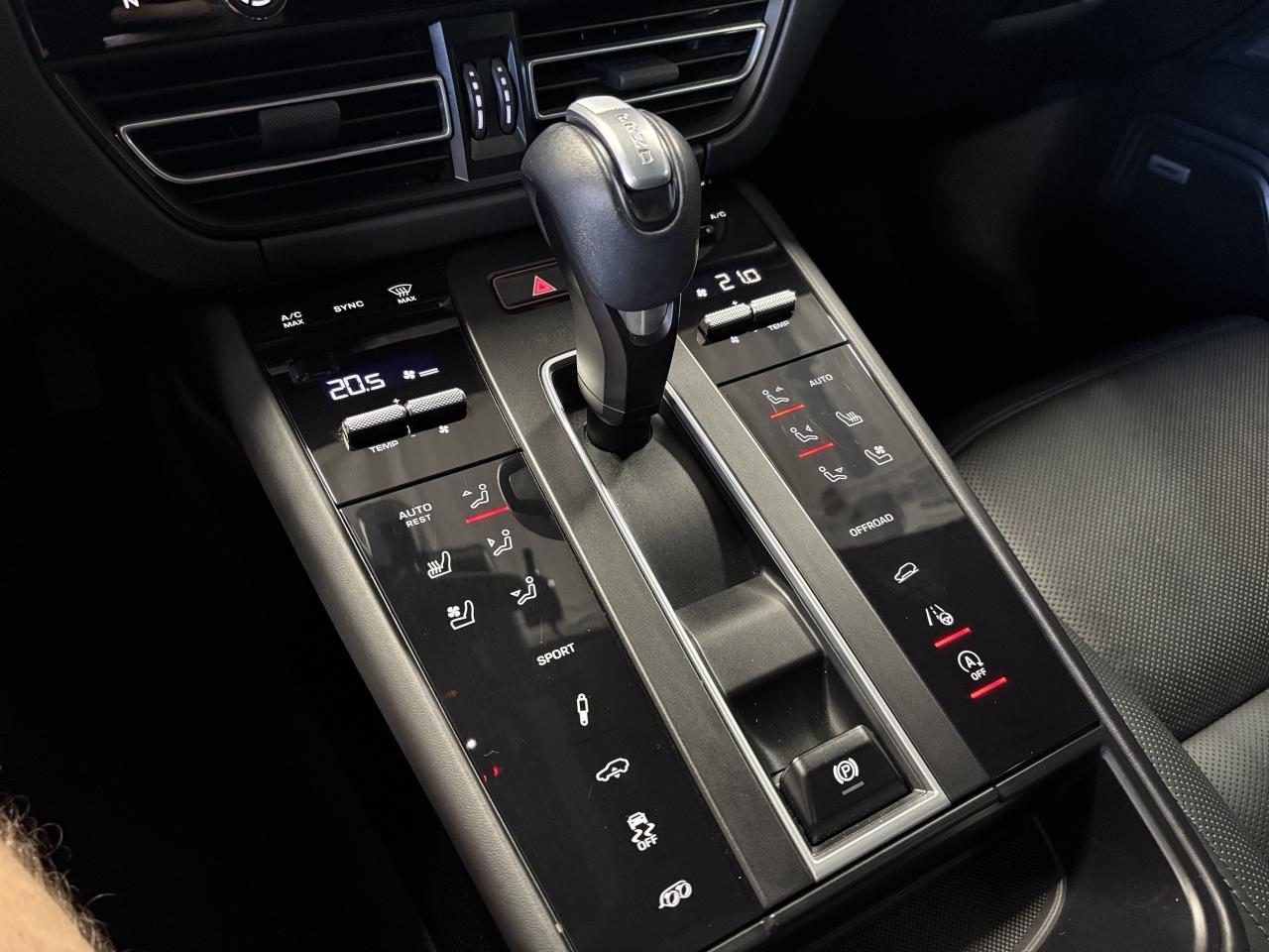 2022 Porsche Macan GTS AWD|NAV|BOSE|PANORAMICROOF|LEATHER|AIRSUSP|+++ - Photo #29