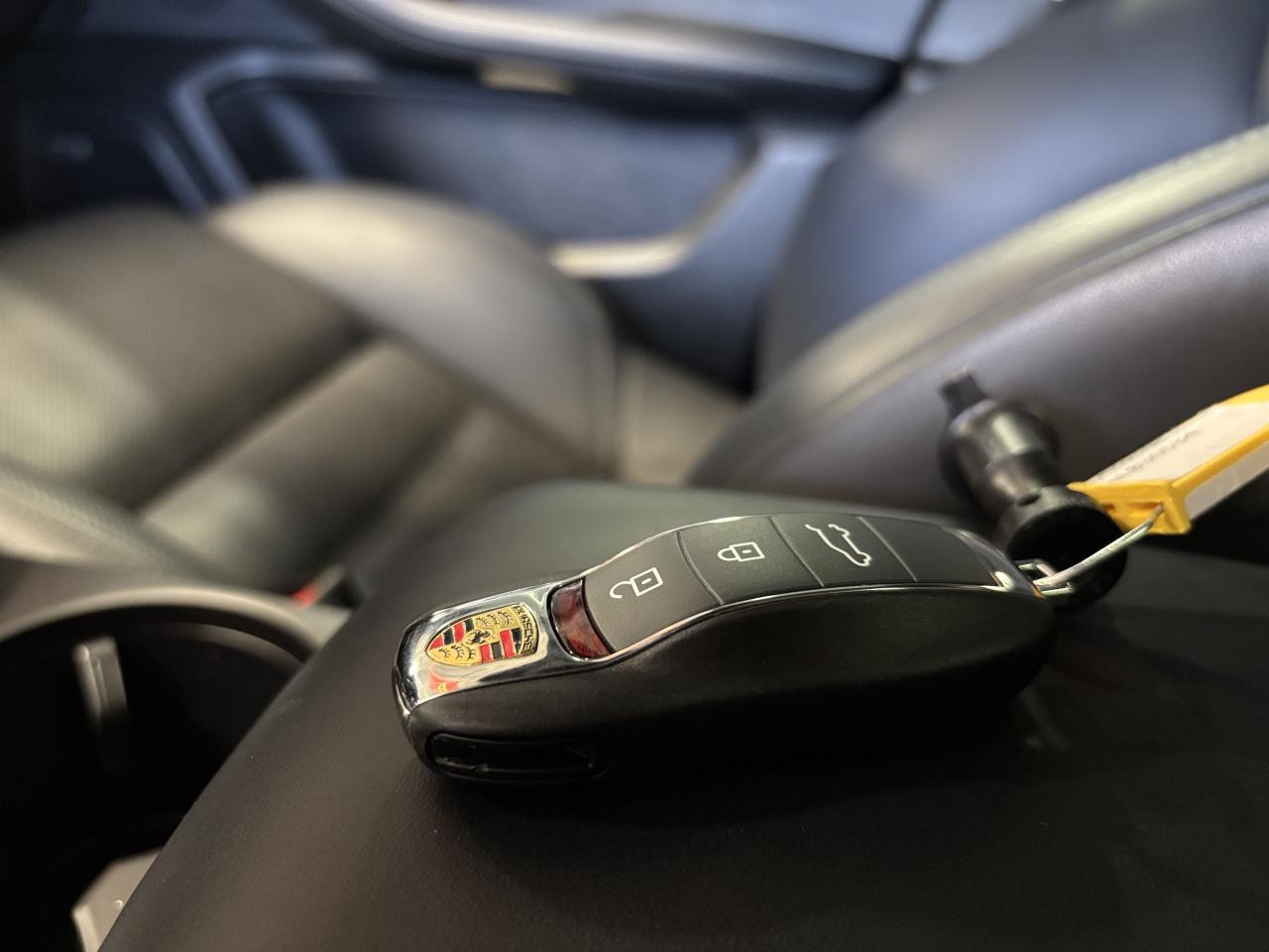 2022 Porsche Macan GTS AWD|NAV|BOSE|PANORAMICROOF|LEATHER|AIRSUSP|+++ - Photo #28