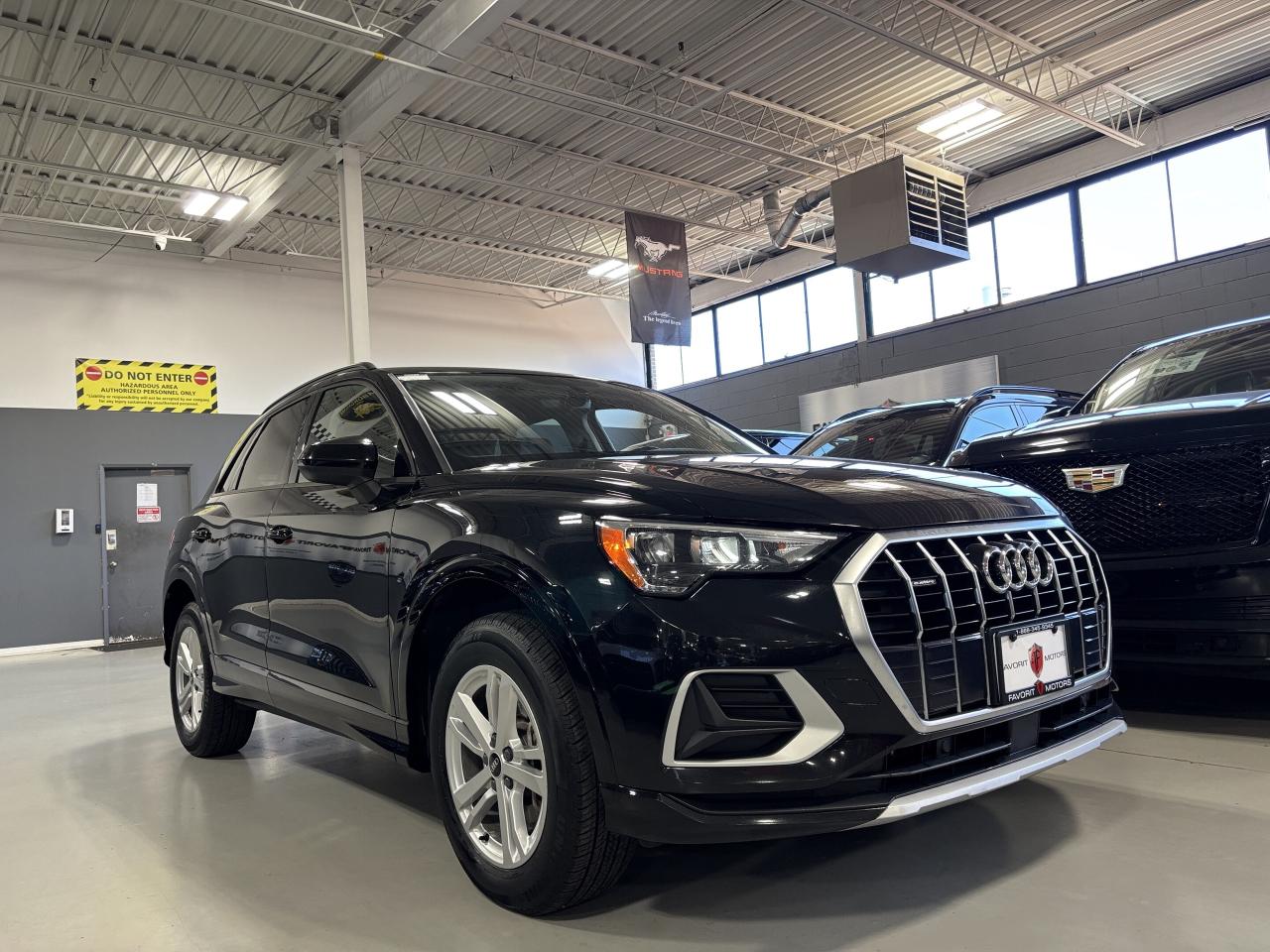 2021 Audi Q3 Komfort|QUATTRO|ALLOYS|LEATHER|PANOROOF|HEATSEATS| - Photo #2