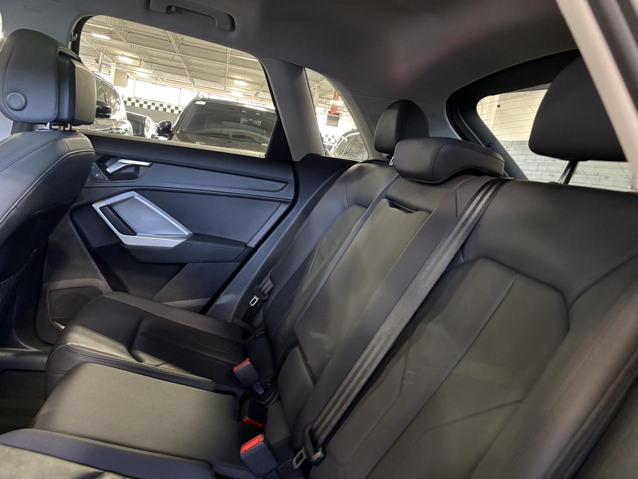 2021 Audi Q3 Komfort|QUATTRO|ALLOYS|LEATHER|PANOROOF|HEATSEATS| - Photo #9