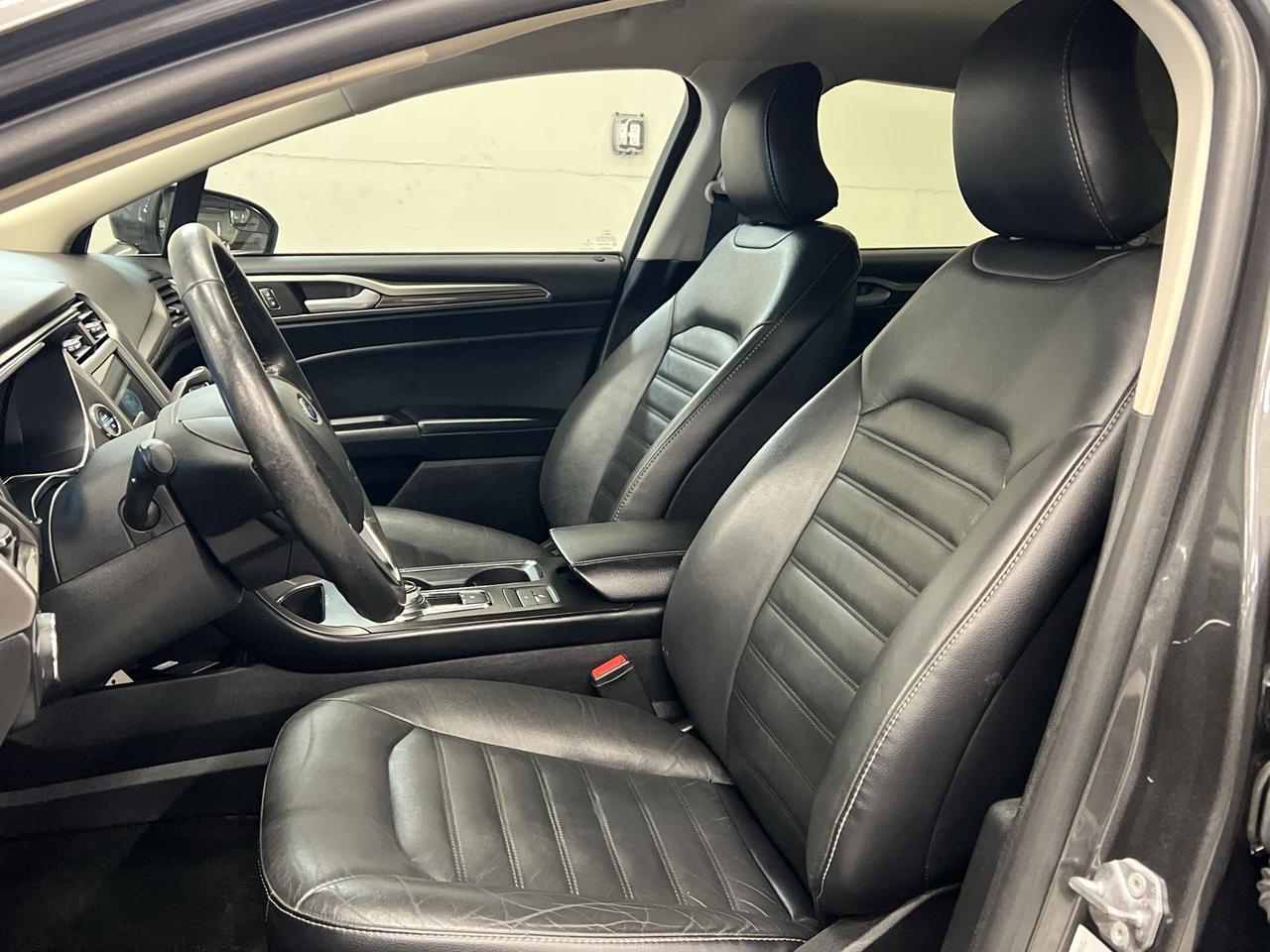 2018 Ford Fusion Energi SE PLUG-IN HYBRID | LUXURY PKG | LEATHER | CARPLAY Photo