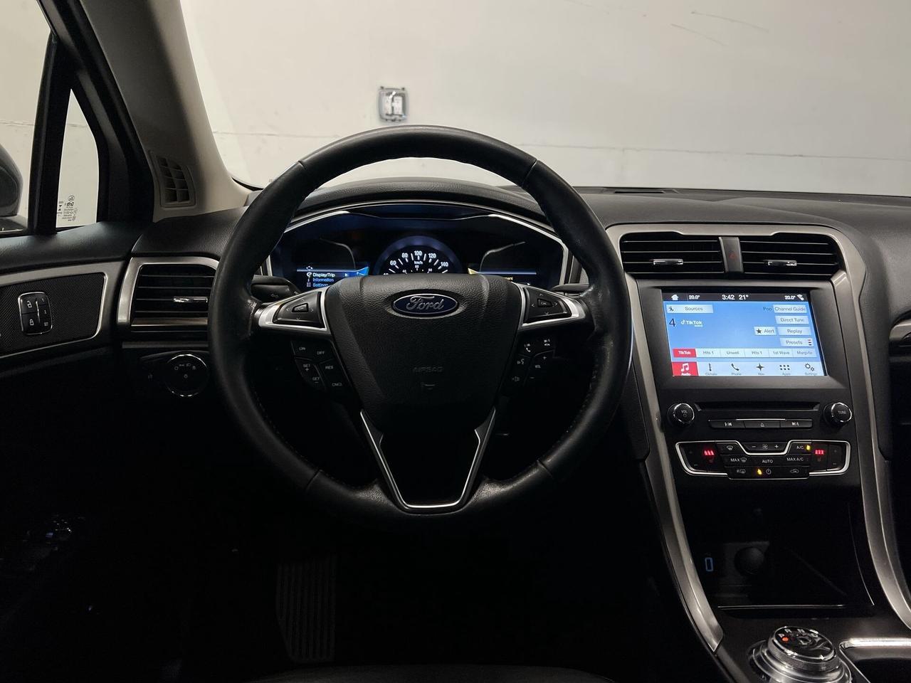 2018 Ford Fusion Energi SE PLUG-IN HYBRID | LUXURY PKG | LEATHER | CARPLAY Photo