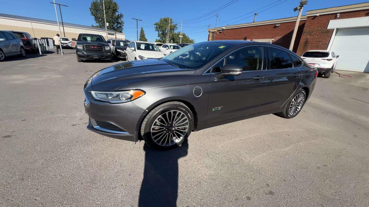 2018 Ford Fusion Energi HYBRID LUXURY | TECH PKG | LEATHER | CARPLAY | NAV Photo3