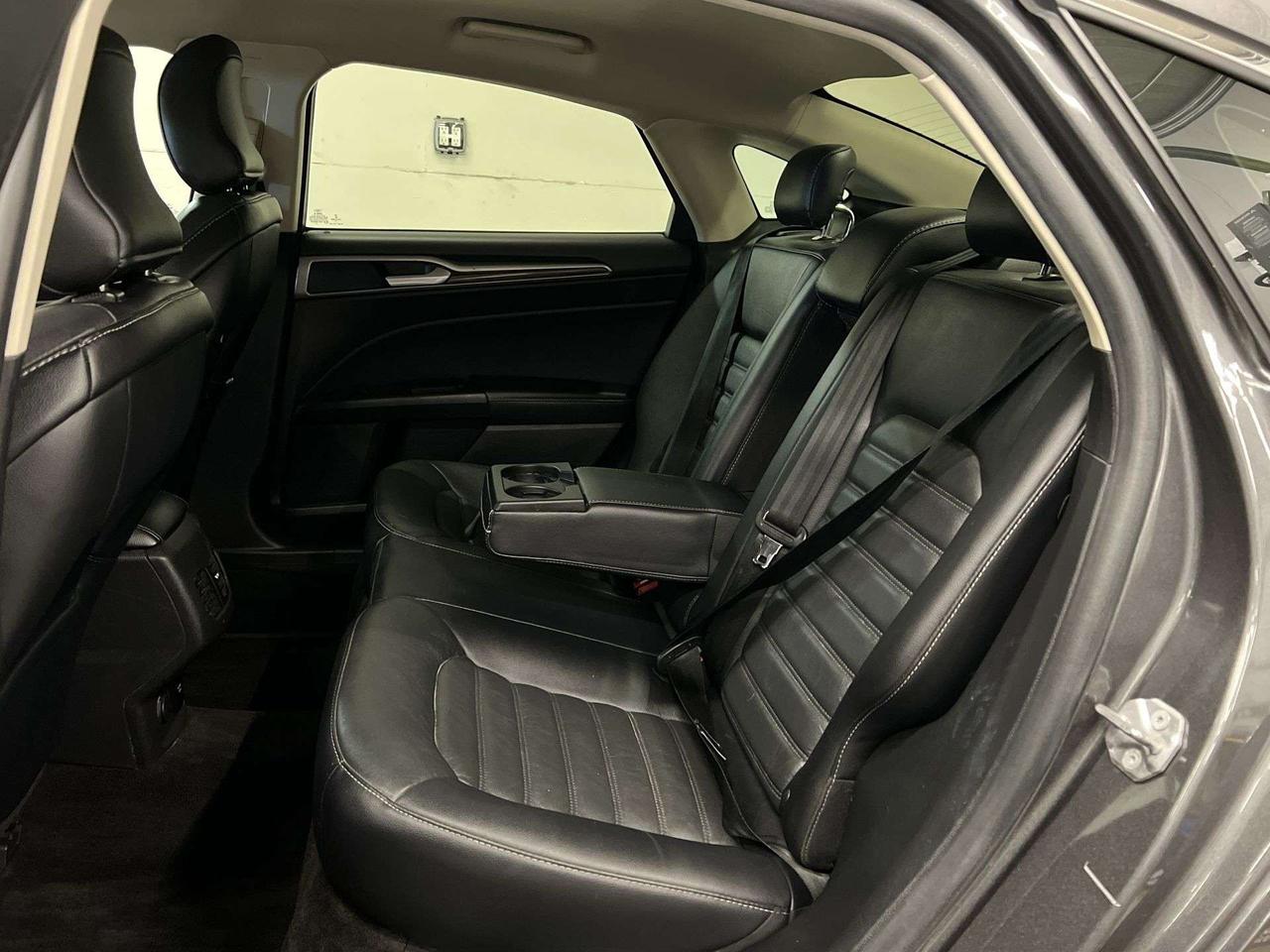 2018 Ford Fusion Energi HYBRID LUXURY | TECH PKG | LEATHER | CARPLAY | NAV Photo