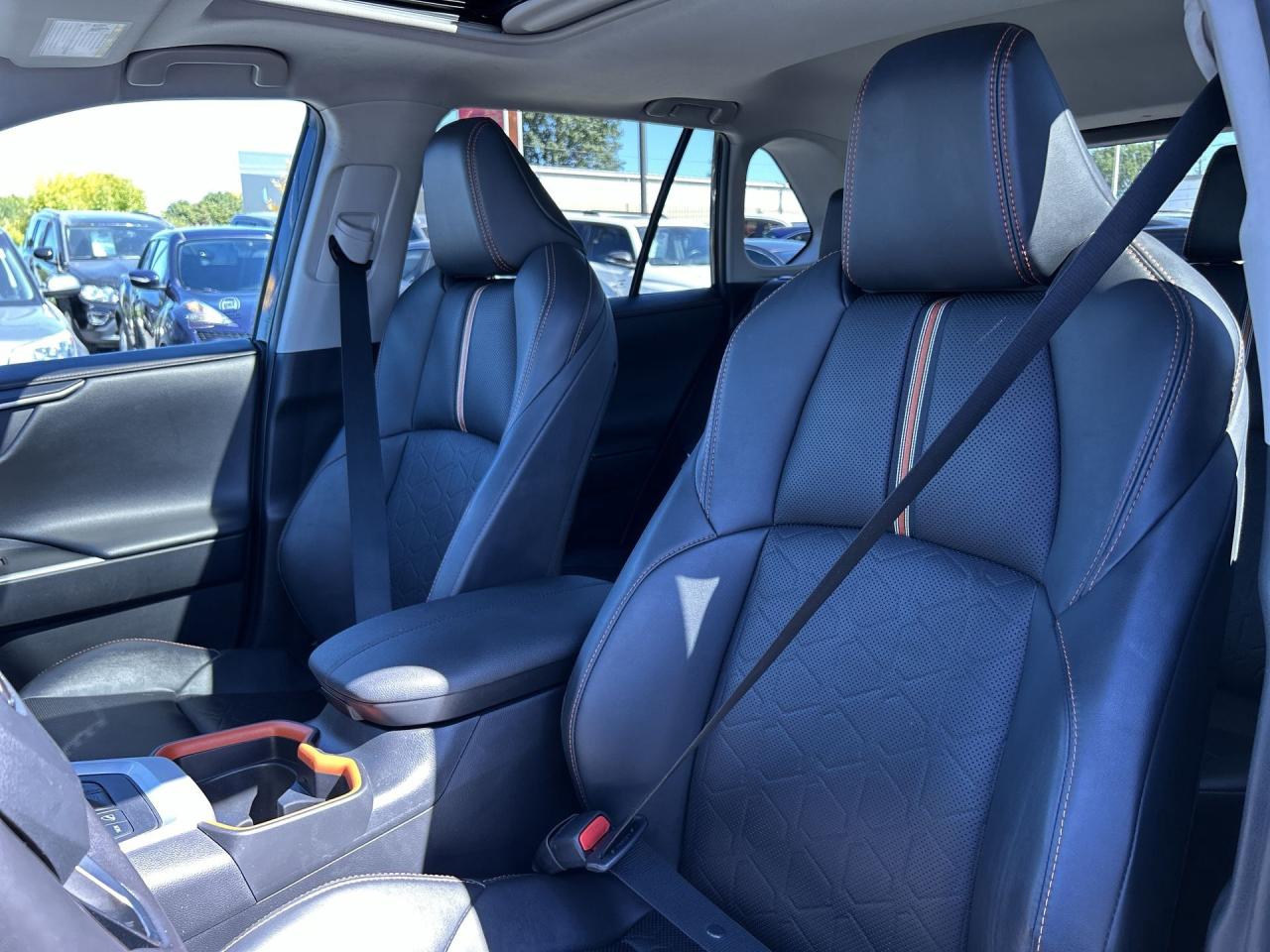 2021 Toyota RAV4 TRAIL AWD | COOLED LEATHER | SUNROOF | 19IN ALLOYS Photo