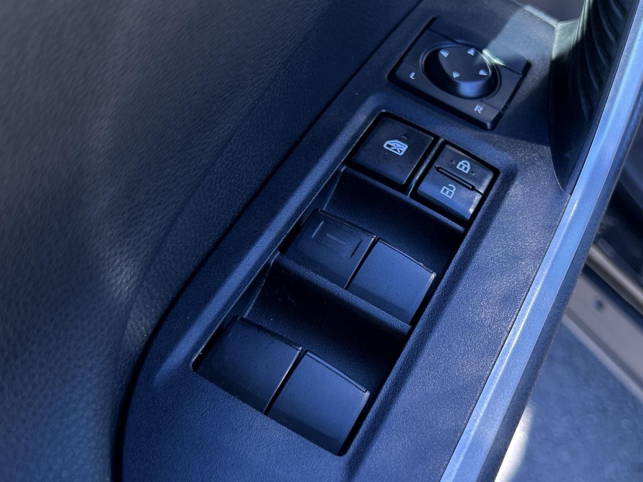 2021 Toyota RAV4 TRAIL AWD | COOLED LEATHER | SUNROOF | 19IN ALLOYS Photo