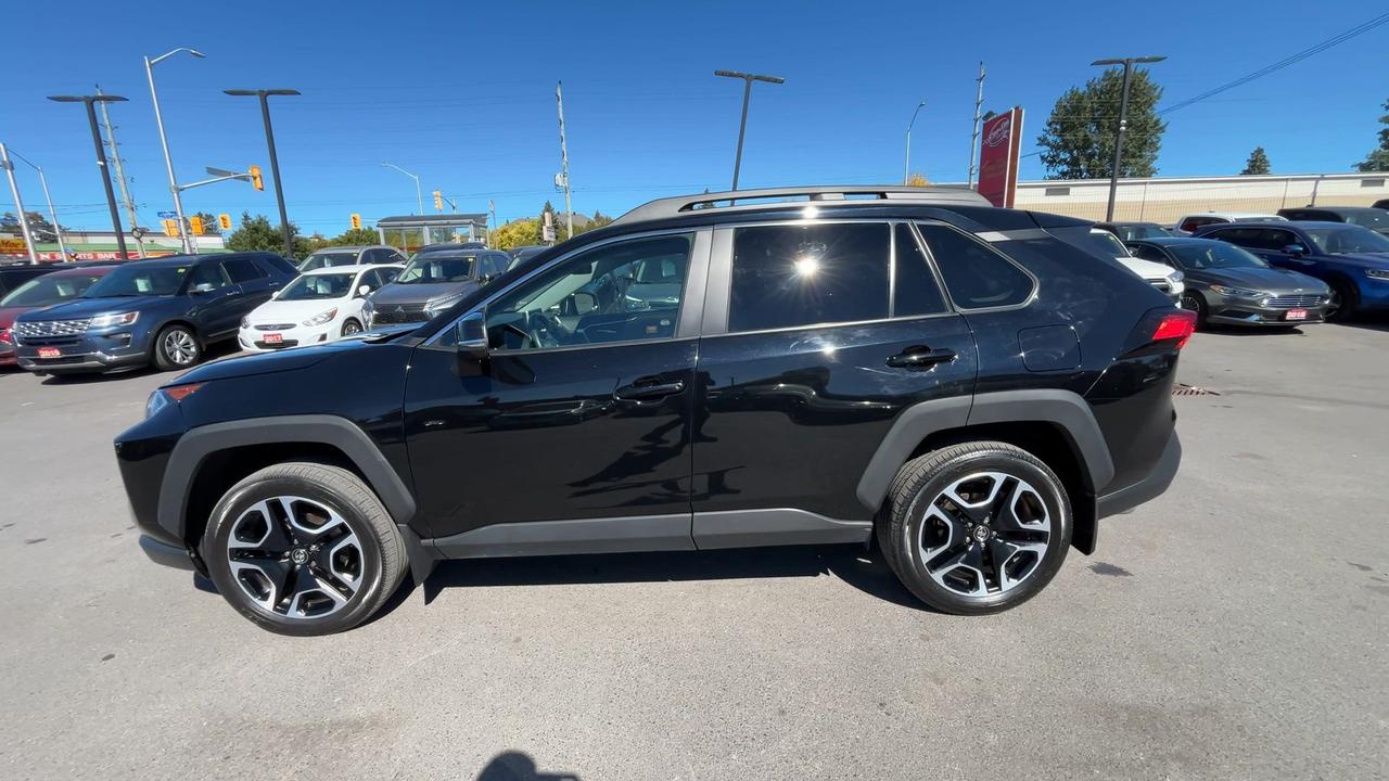 2021 Toyota RAV4 TRAIL AWD | COOLED LEATHER | SUNROOF | 19IN ALLOYS Photo4