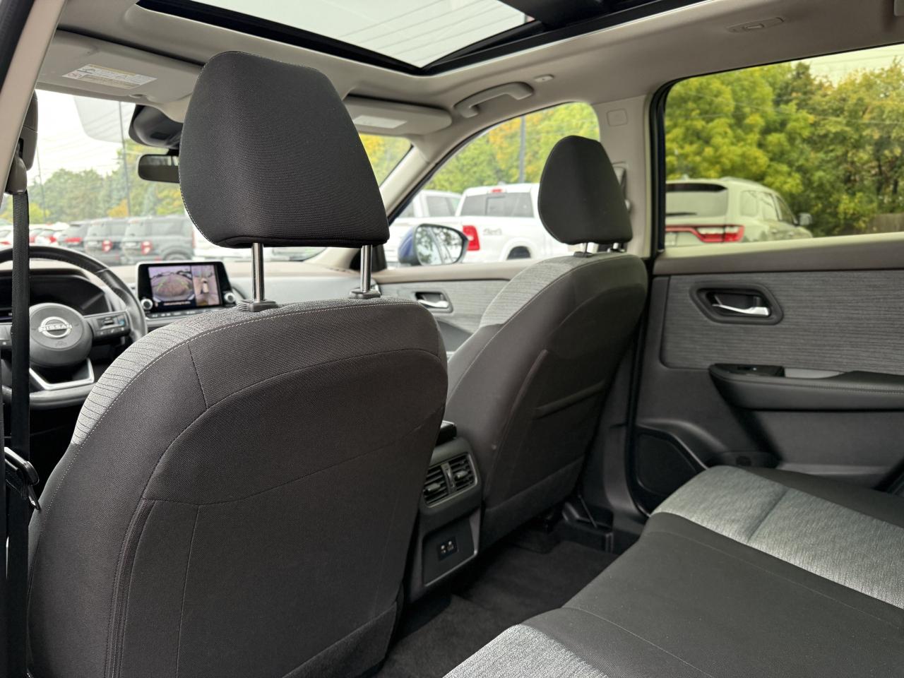 2023 Nissan Rogue AWD SV Moonroof | HEATED SEATS | REMOTE START | Photo