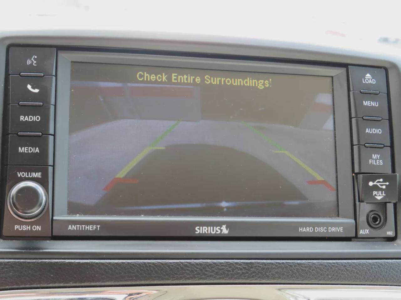 2013 Chrysler Town & Country Touring (**CLEAN TITLE/NO ACCIDENTS!!**SAFETY/CERTIFIED!!**7 PASSENGER**STOW AND GO SEATING**ALLOY RIMS**POWER SLIDING DOORS**POWER SEATS**DVD ENTERTAINMENT SYSTEM**DIGITAL TOUCH SCREEN**CRUISE CONTROL**BLUETOOTH**) Photo