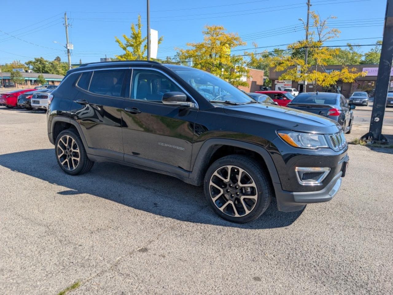 2017 Jeep Compass Limited  **HTD SW - PWR GATE - ROOF** Photo