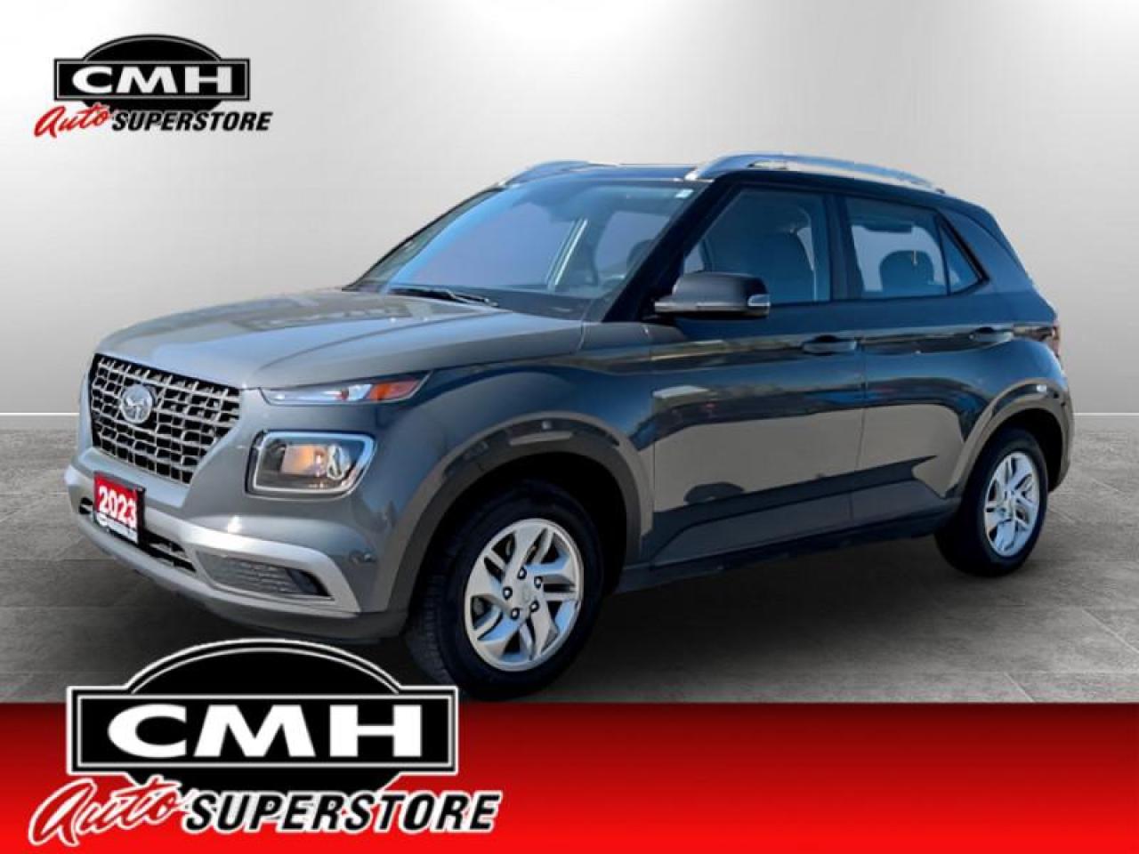 2023 Hyundai Venue Preferred w/Two-Tone  **APPLE-CP - REM START** Photo0